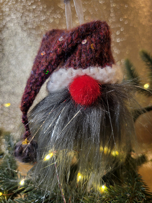 Twelve Days of Gnomes Advent Calendar {knit kit}