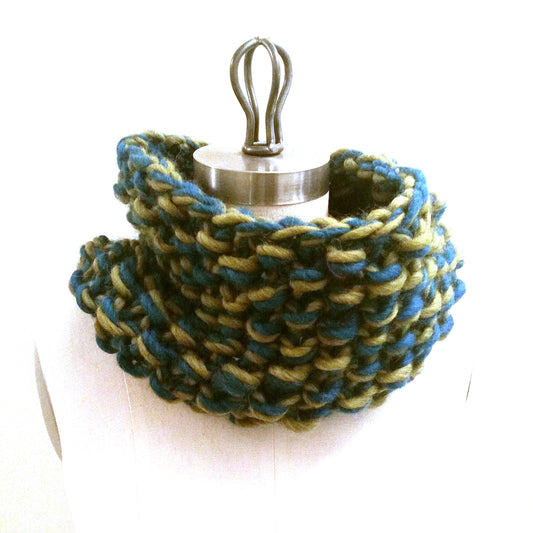 New Pattern: Big Seed Cowl ~ click here to comment