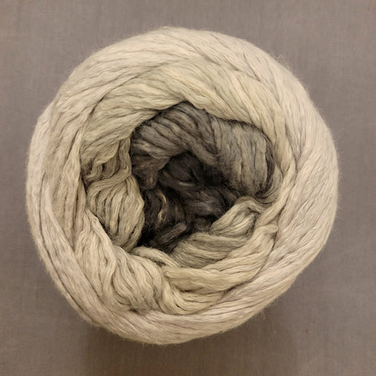 Juniper Moon Cumulus Dégradé {Just Yarn}