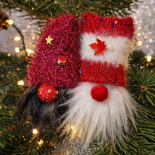 Pompom Gnomes w/ Sparkly Hats: SINGLES {knit kit}