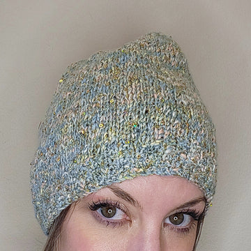 Magpie Darling Hat - 3 {knit kit}