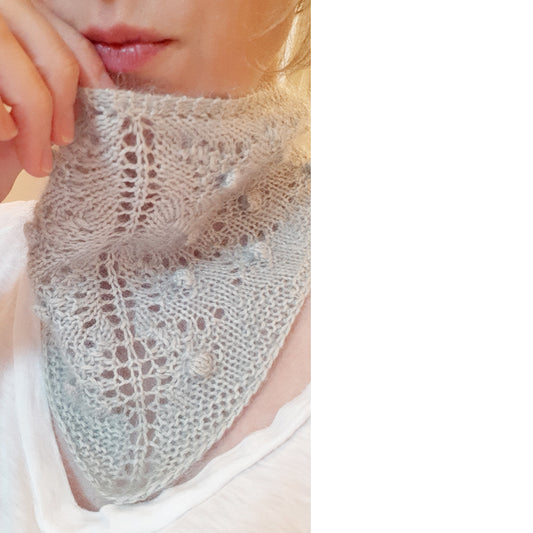 hug-kerchief {knitting pattern}