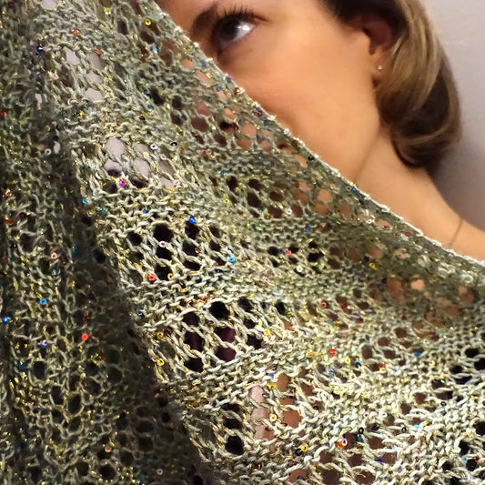 magpie darling shawl {knitting pattern}