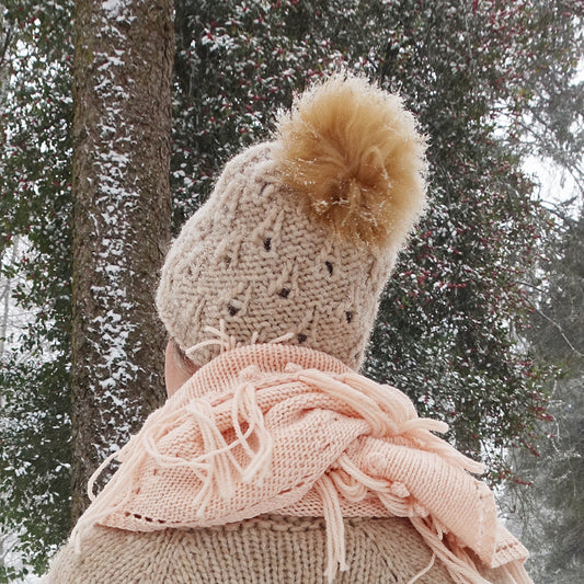 in the snow slouchy {knitting pattern}